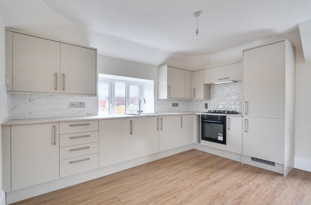 Additional image 3 of High Street, Butleigh, BA6