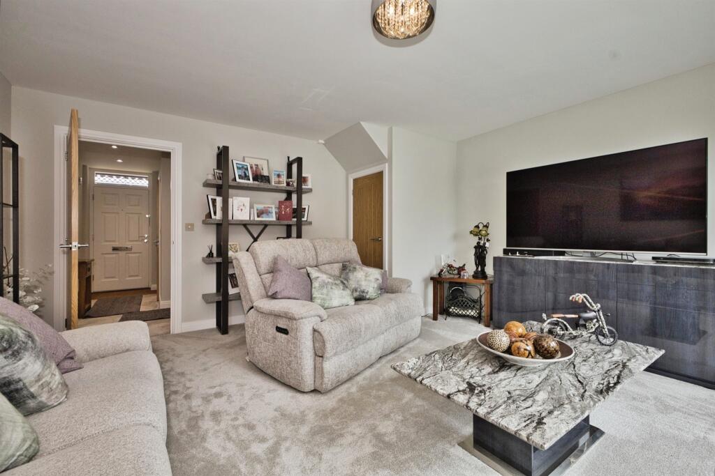 Additional image 8 of Southern Way, YEOVIL