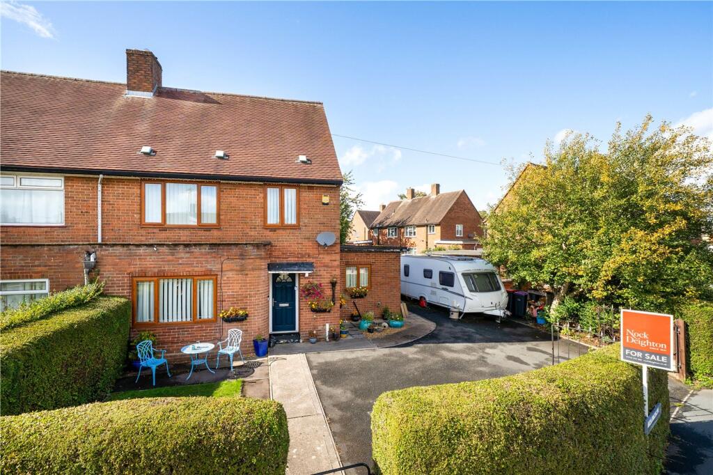 3-bed semi-detached on Eyton Road, Dawley, TF4, £250,000