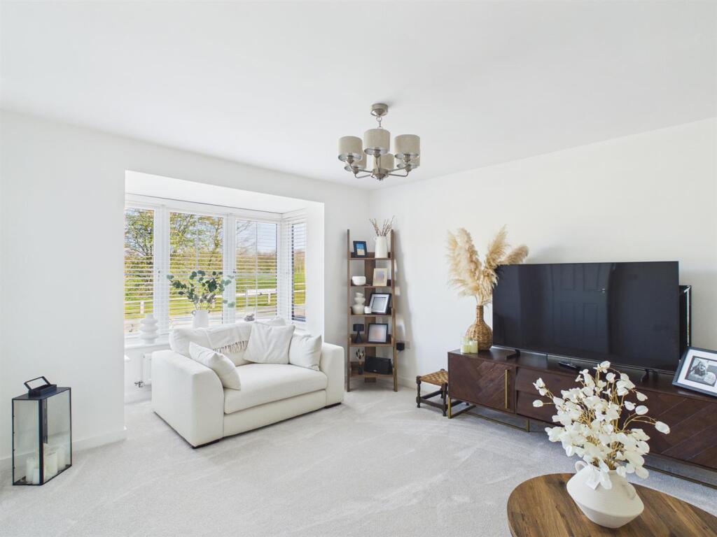 House in Amber Valley, Quarndon - View 4