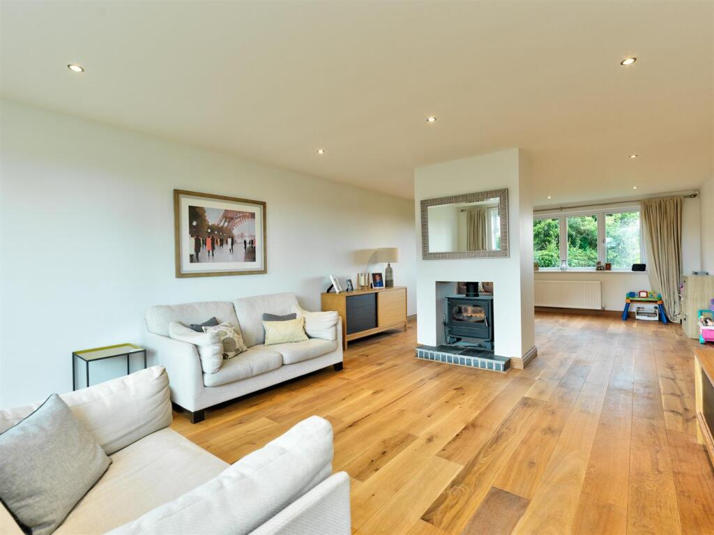 Wrinehill Road, Wybunbury, Cheshire photo 4