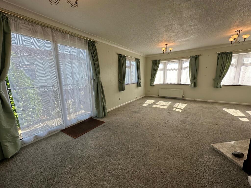 Allington Gardens, Allington, Grantham photo 3