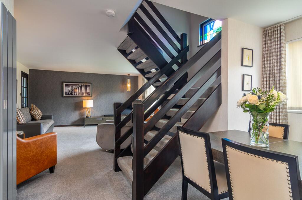 House in Glasgow, Cadder - View 5