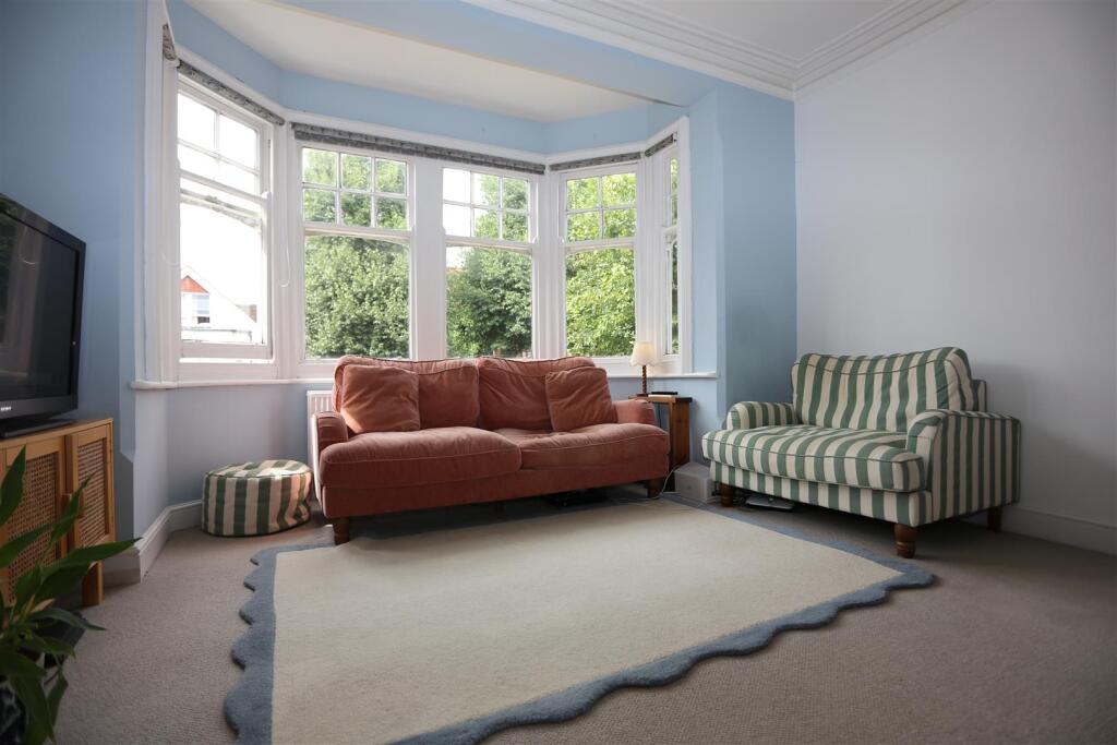 Apartment in Brighton - View 4