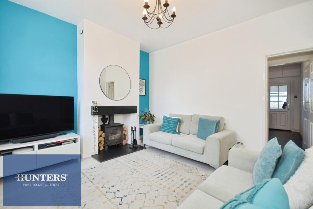 House in Chesterfield, Brimington Common, Brimington - View 4