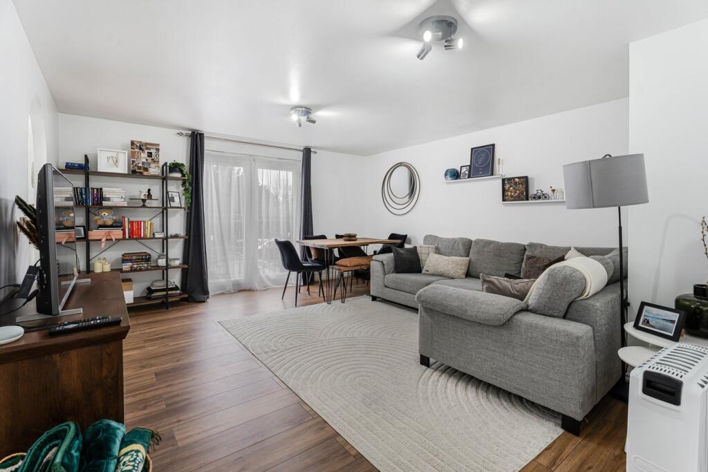 Additional image 3 of St Lukes Court, Hatfield, AL10