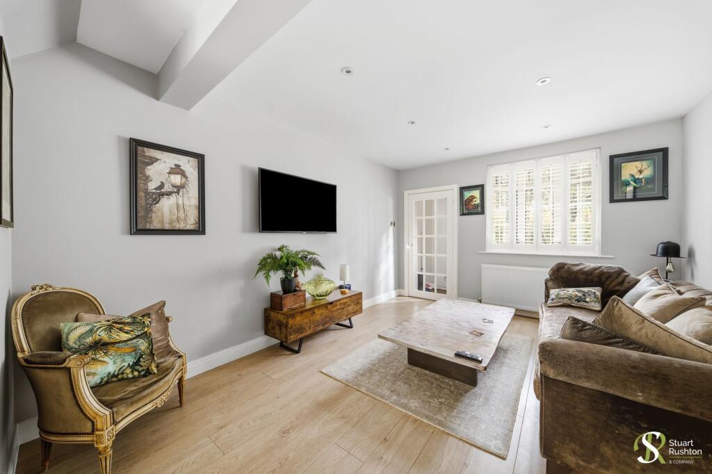 Brook Lane, Alderley Edge, SK9 photo 3
