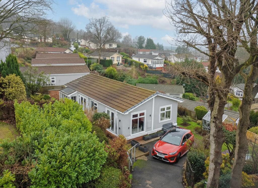 Main image of property: Knightwood Drive, Killarney Park, Nottingham