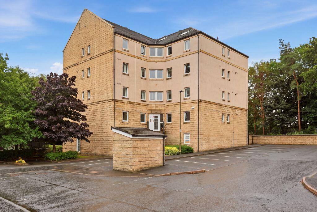 Main image of property: Flat 3, 4, Bonnington Gait, EDINBURGH, EH6 5NZ
