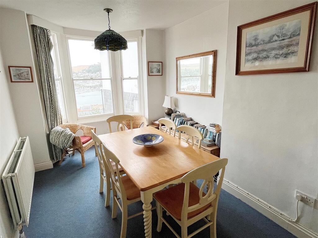 House in Dartmouth - View 4