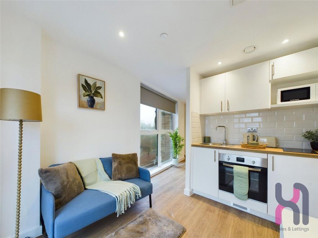 33 Frederick Road, Salford, M6