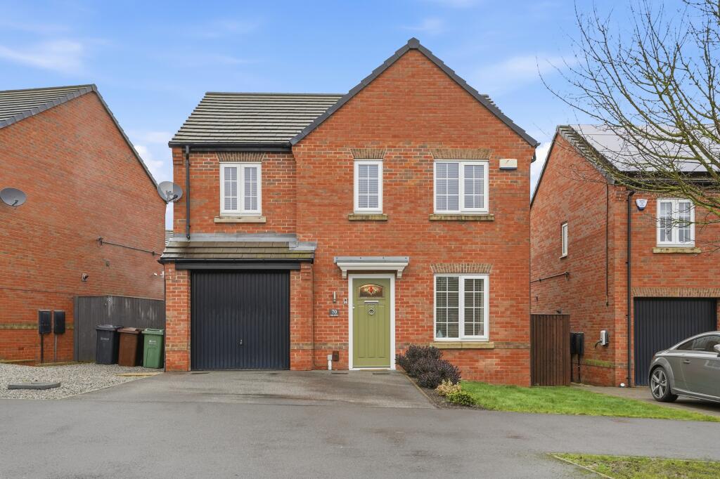 Main image of property: Oak Drive, Whinmoor, Leeds, LS14