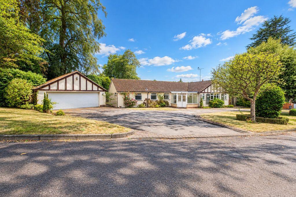 Main image of property: Kenilworth Close, Four Oaks Estate, Sutton Coldfield