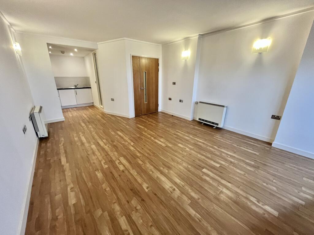 Main image of property: Bolero Square, NOTTINGHAM
