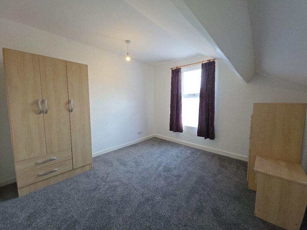 Main image of property: 16 Trafalgar Road, Scarborough