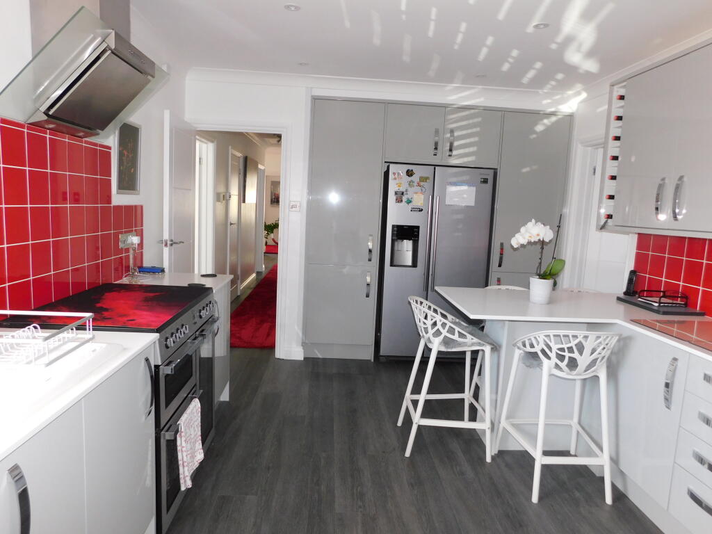 House in Christchurch, Bournemouth, Christchurch and Poole - View 5