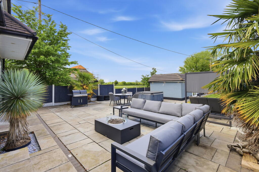 House in Chelmsford - View 4