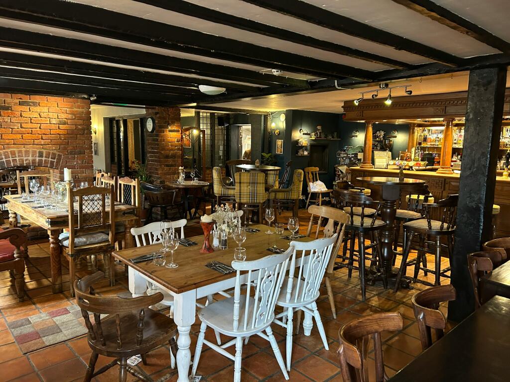 Eating area.JPG