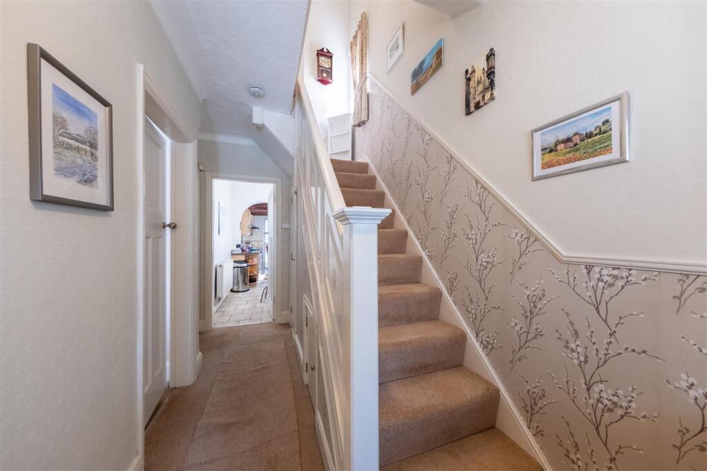 Chester Road, Helsby Nr. Frodsham photo 3