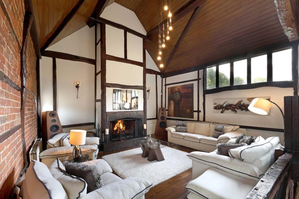 House in Loudwater, Wooburn - View 2