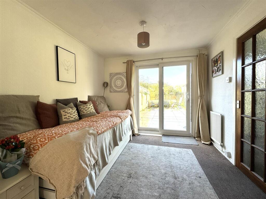 Porlock Close, Weston-Super-Mare photo 4