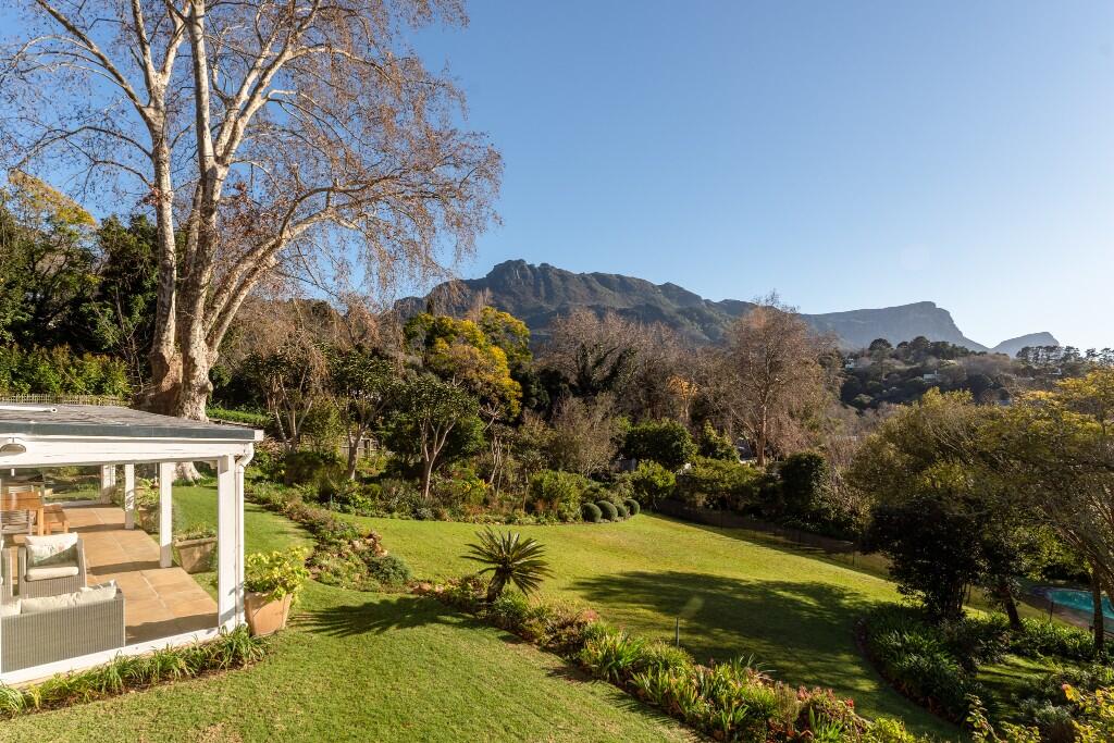 Main image of property: Constantia, Cape Town, Western Cape