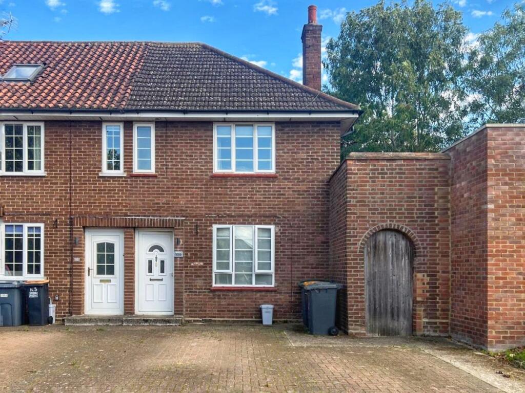 2-bed terraced on Alexander Close, Stewartby, Bedfordshire, MK43, £285,000