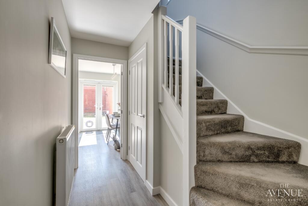 House in Rushden, North Northamptonshire - View 4