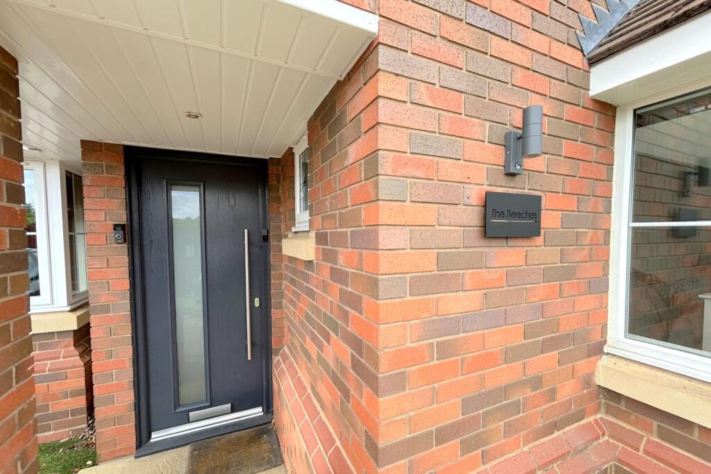 House in Dudley, West Midlands - View 3