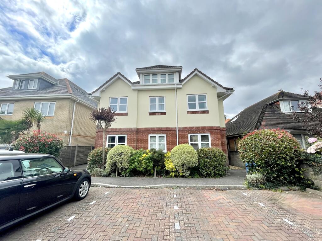 Main image of property: Southwood Avenue