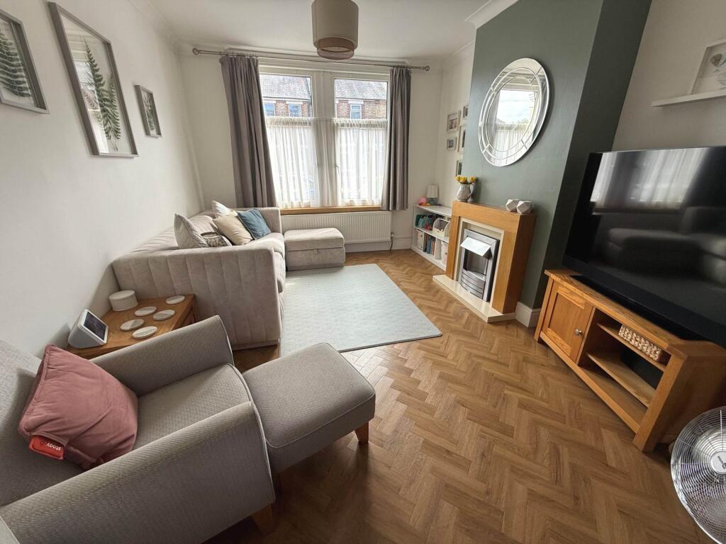 House in Erith, Northumberland Heath - View 4