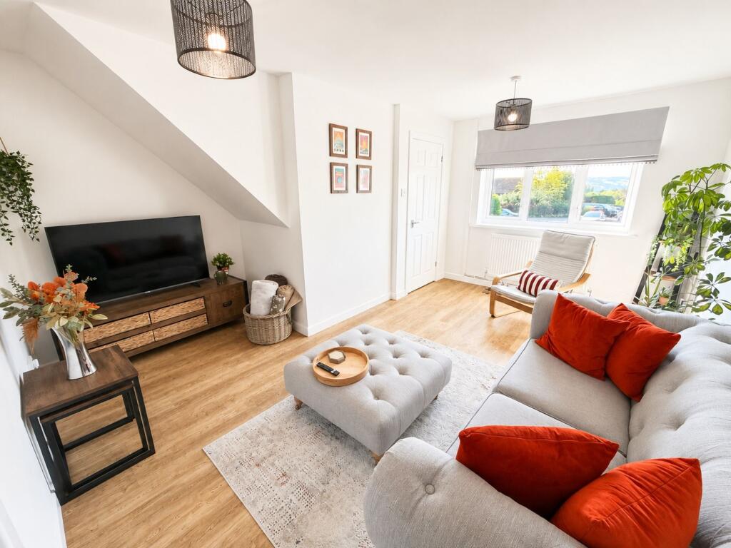 House in Blackwood, Caerphilly - View 3
