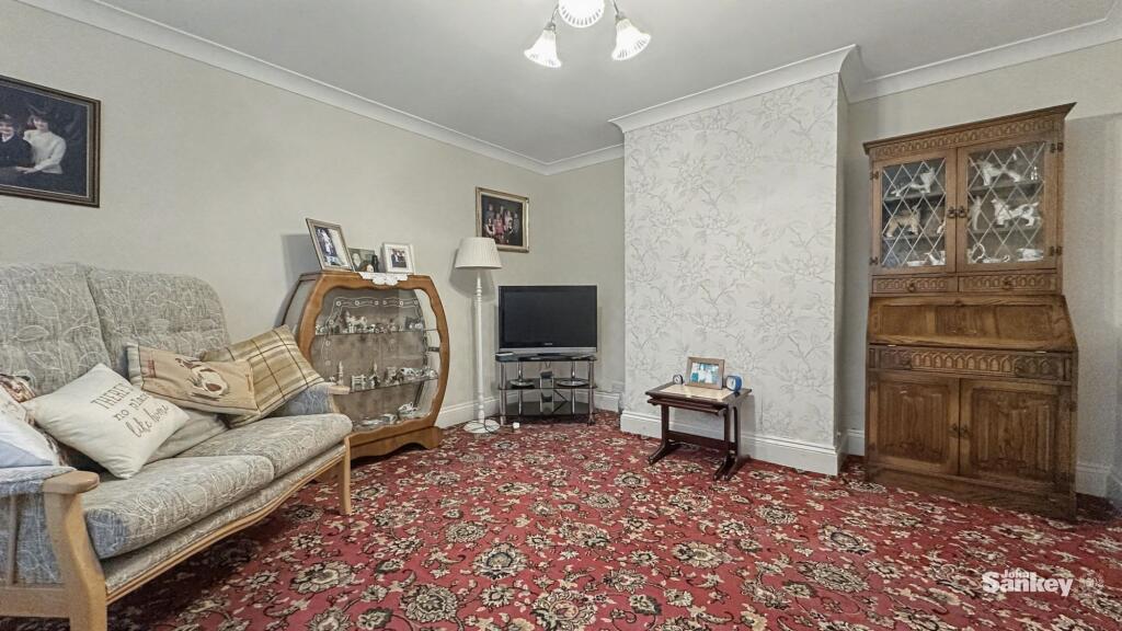 Sycamore Road, Mansfield Woodhouse, NG19 - More
