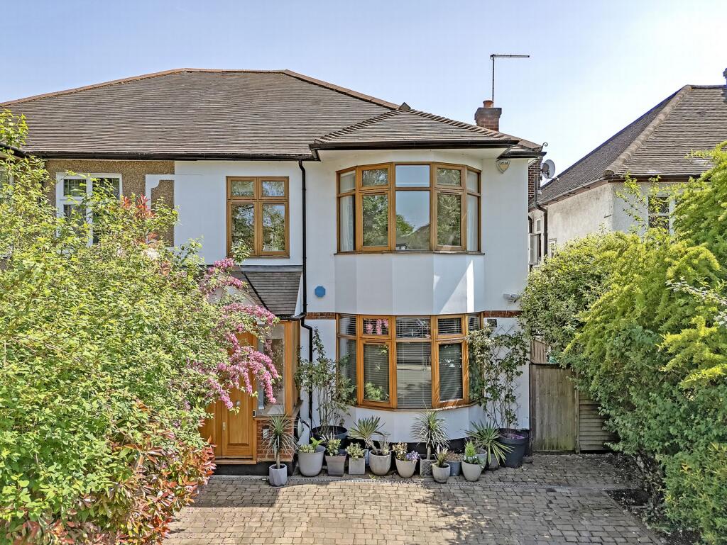 Main image of property: Woodford Road, South Woodford, E18