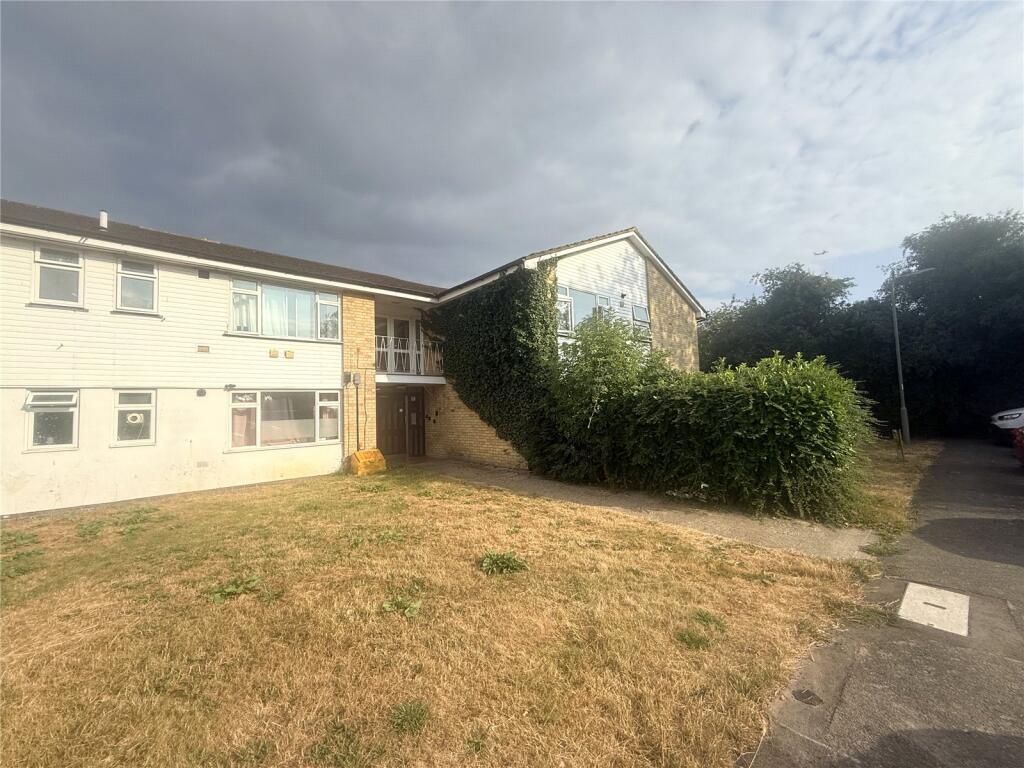 Main image of property: Sewill Close, Charlwood, Surrey, RH6