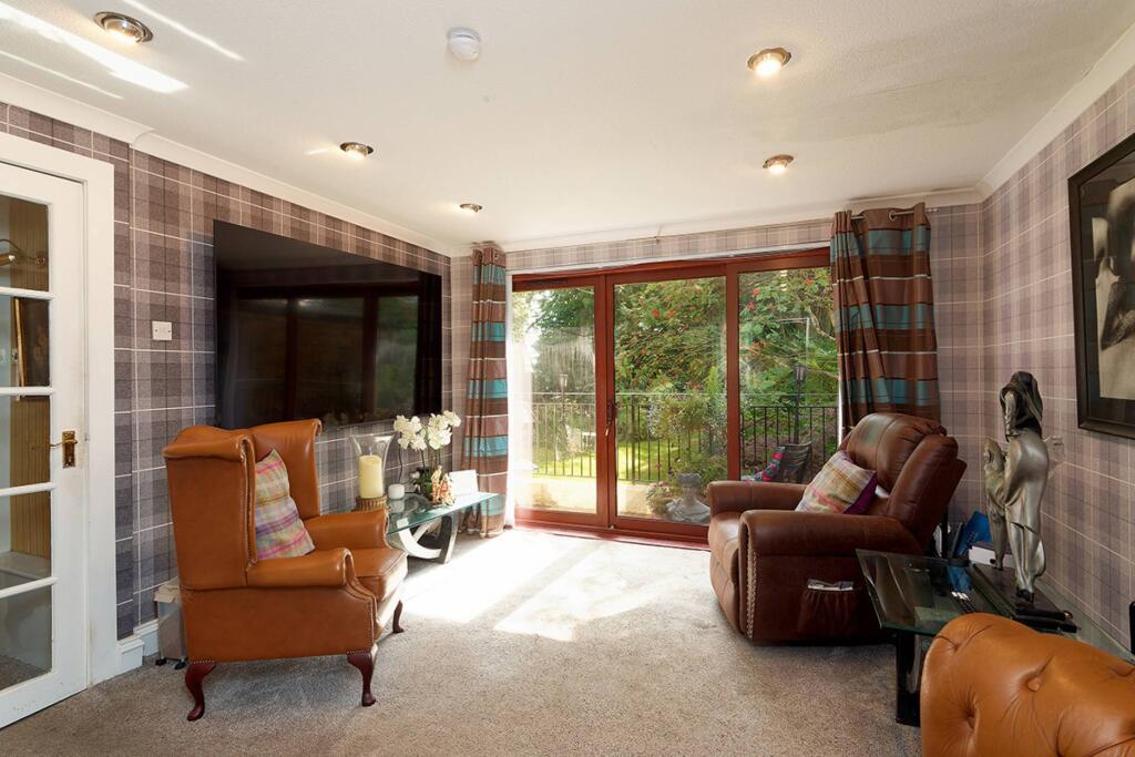 House in Kilmarnock, East Ayrshire - View 5