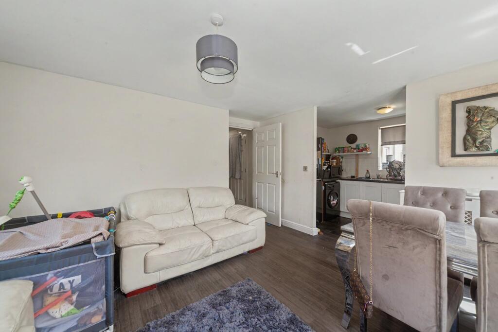 Waterside, Gravesend, DA11 - View 6