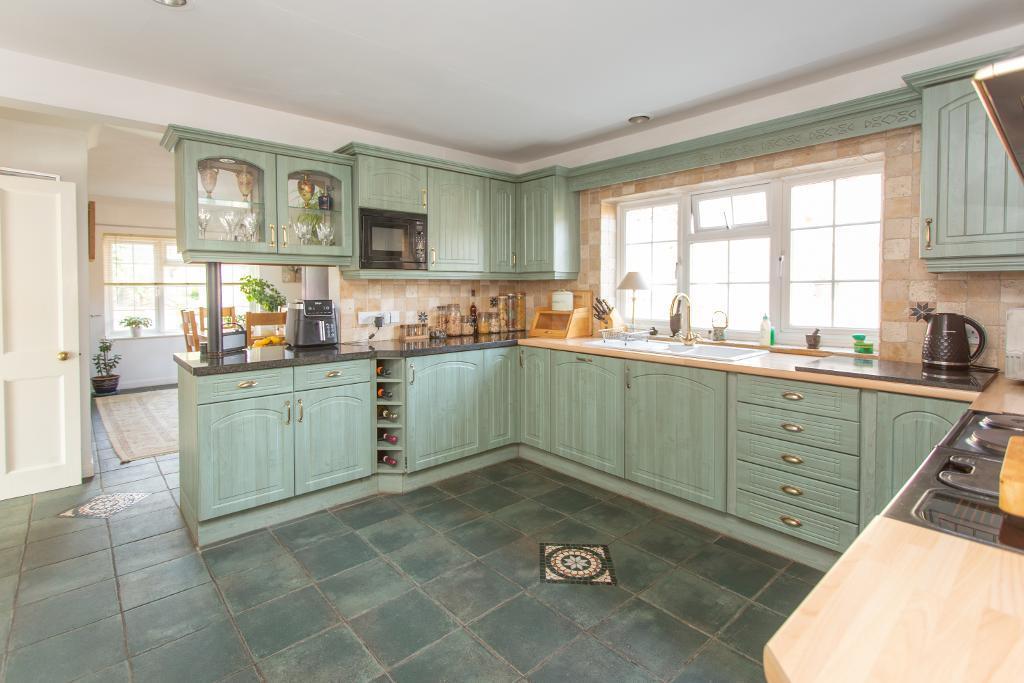 House in Rother, Etchingham - View 5