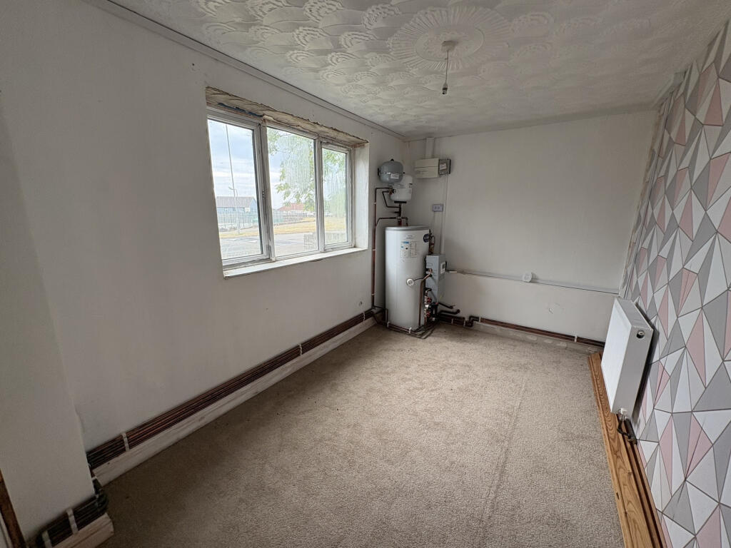 Apartment in Swansea - More