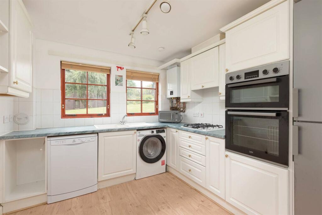 Apartment in Edinburgh, Comely Bank, Craigleith - View 4