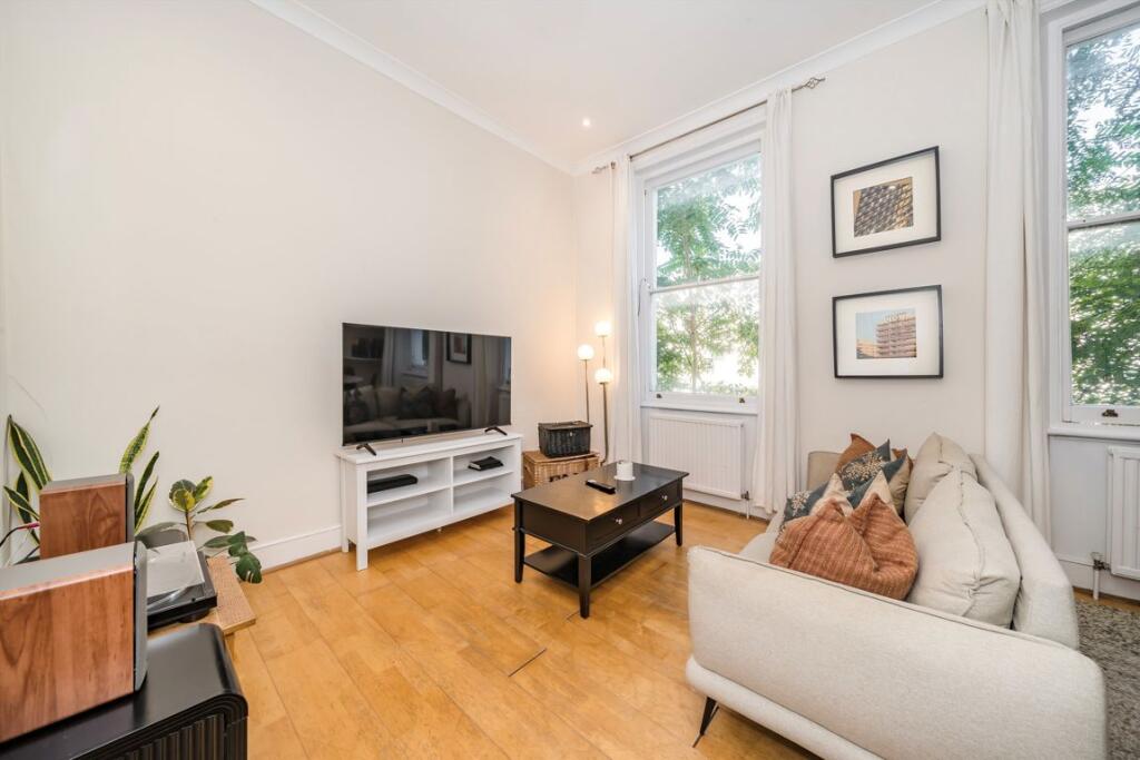 Apartment in London - View 3