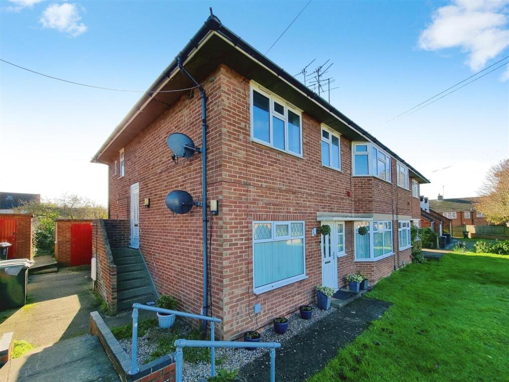 Main image of property: Gloucester Crescent, Rushden