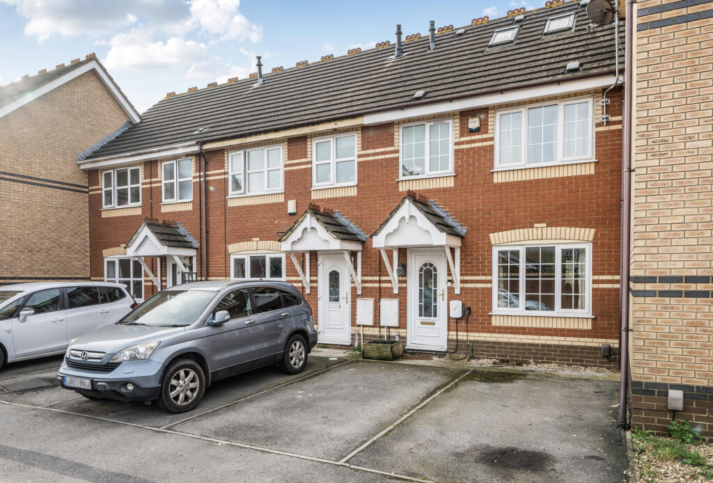 3-bed terraced on Rosemary Close, Bradley Stoke, Bristol, Gloucestershire, BS32, £335,000