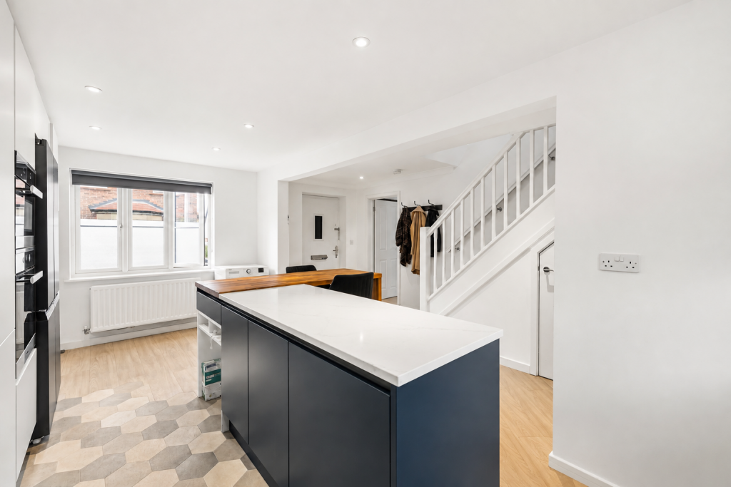 House in Redhill - View 5