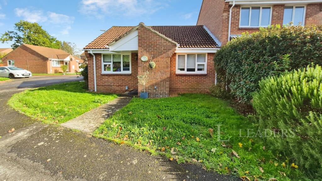 Main image of property: Grebe Close, Fareham, Hampshire