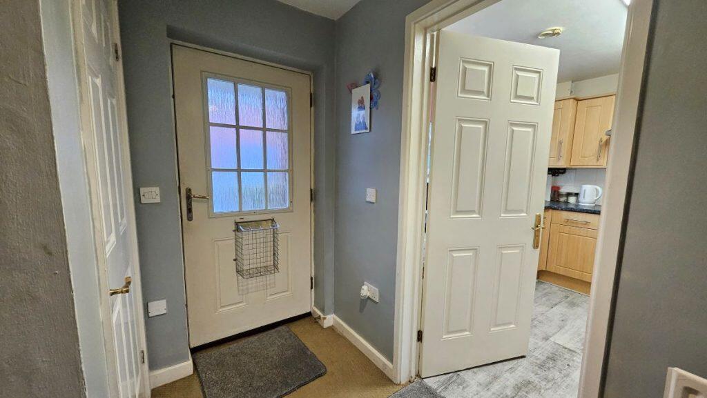14 Bowyer Gardens, Bolton, BL3 4SN photo 2
