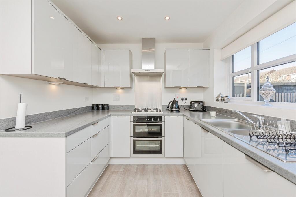 Additional image 3 of Croft Close, Two Gates, Tamworth