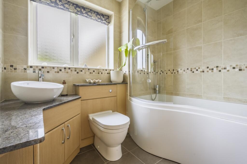 House in Cotswold, North Cerney - View 5