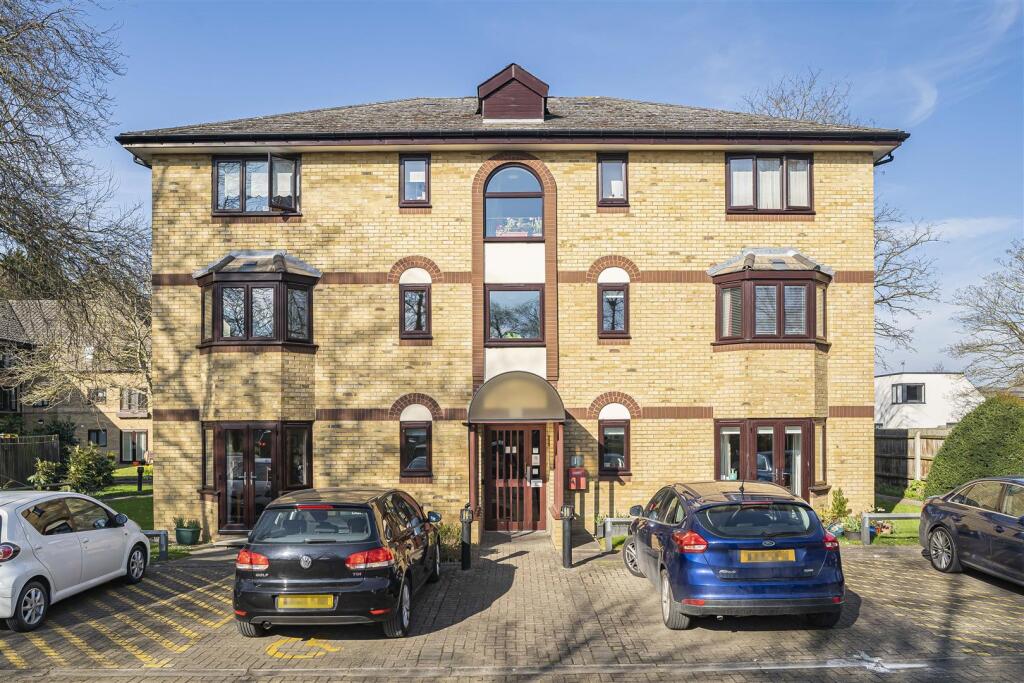 Main image of property: Burling Court, Cambridge