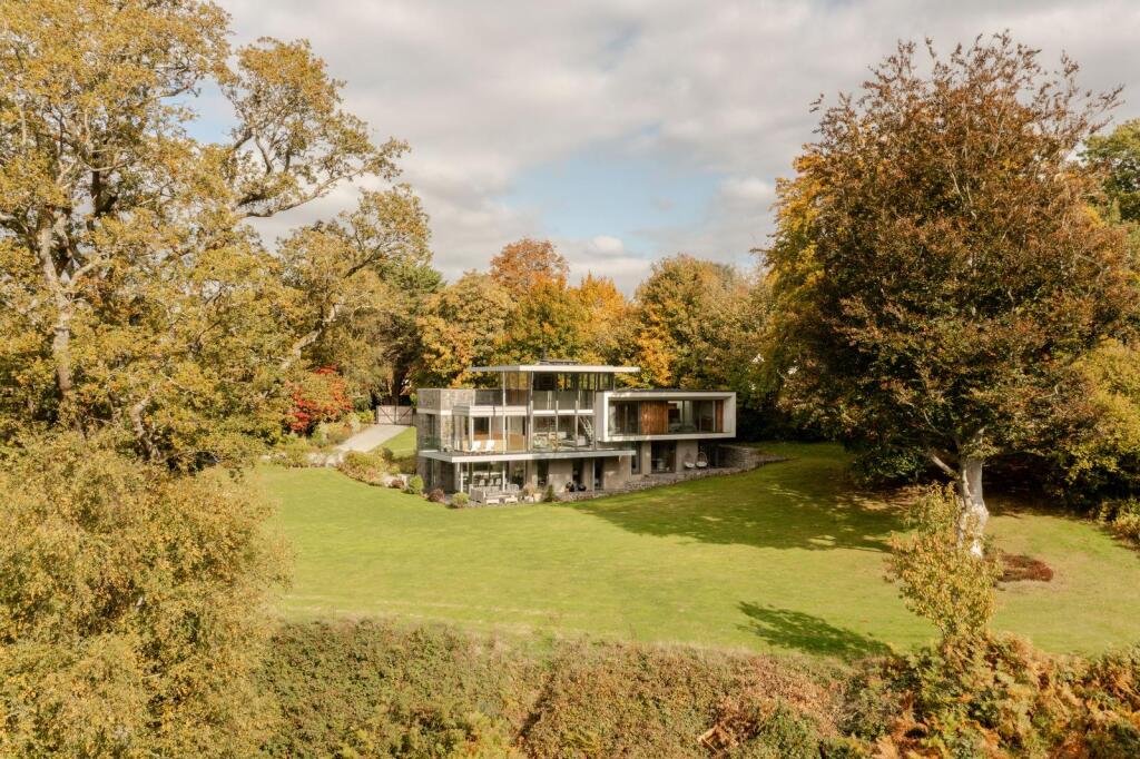 Dorking, Surrey photo 4